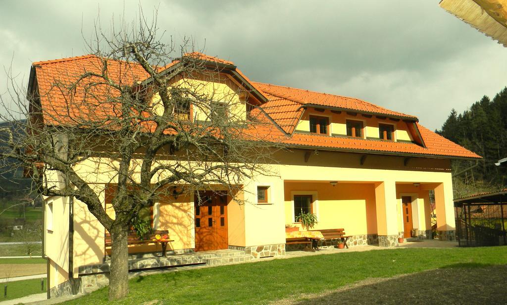 Villa Tourist Farm Kolar Ljubno Exterior foto